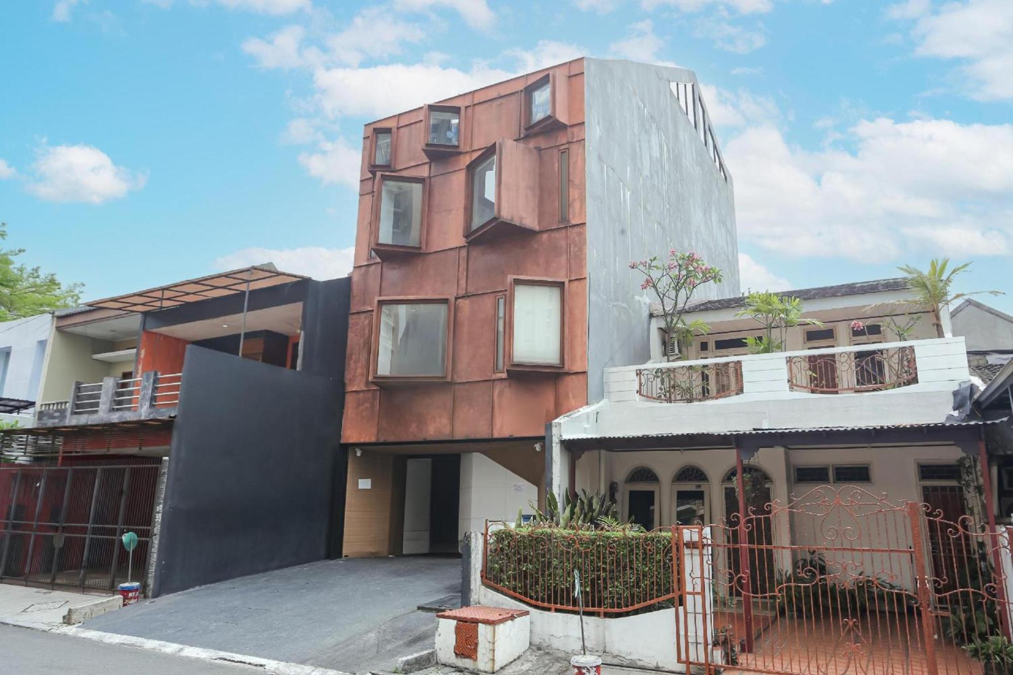 Hotel O Pondok Indah Near Gandaria City Formerly Odori Residence Джакарта Екстериор снимка